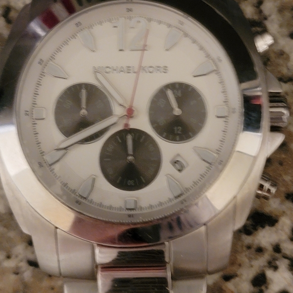 Michael kors watch unisex NWOT steel color 8242 style all links final price - Picture 2 of 5